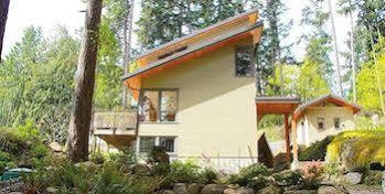 Nectar Yoga B&B On Bowen Island Horseshoe Bay Exterior photo